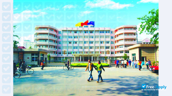 Zhengzhou Railway Vocational & Technical College photo #4