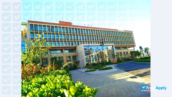 Zhengzhou Railway Vocational & Technical College photo #3