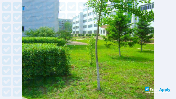 Fushun Vocational Technical Institute photo #7