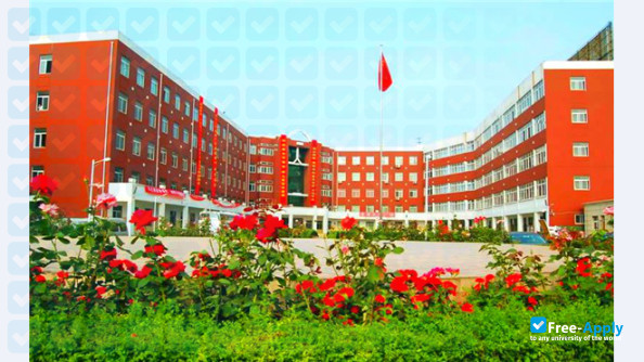Fushun Vocational Technical Institute photo #9