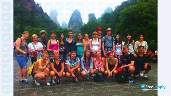 Foto de la Changsha Social Work College #5