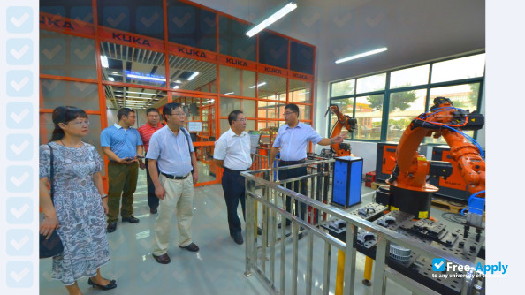 Maoming Polytechnic photo #5