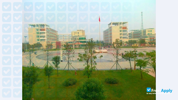 Xuchang Vocational Technical College photo #6