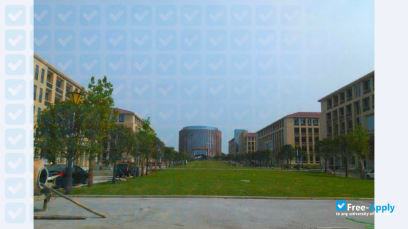 Luzhou Vocational & Technical College photo #6