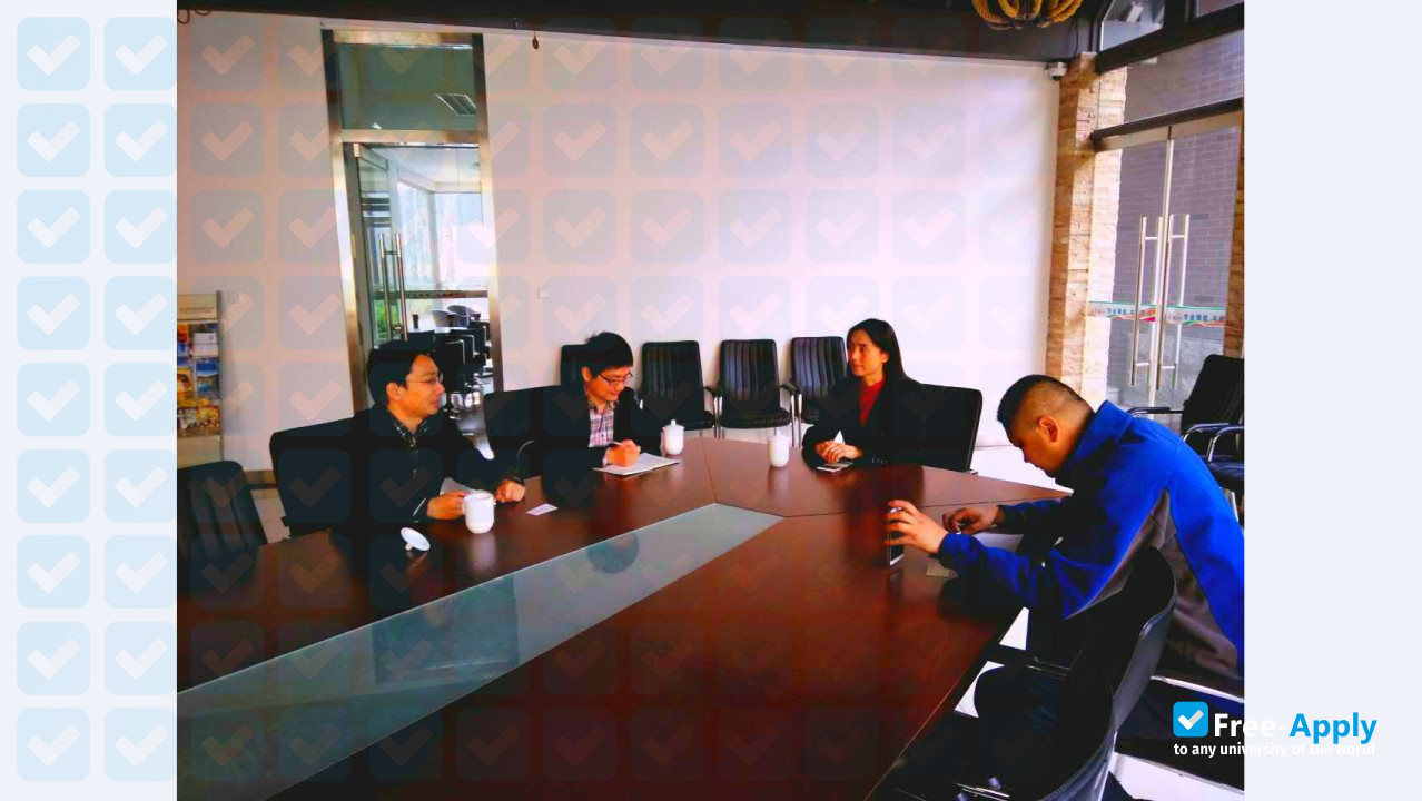 Foto de la Shandong College of Tourism & Hospitality #11