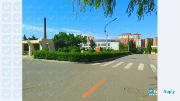 Foto de la Liaoning Railway Vocational and Technical College #1