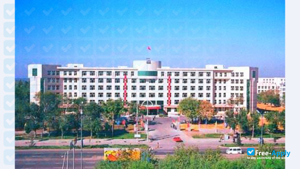 East University of Heilongjiang фотография №6