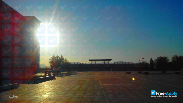 Jiangnan Film and Television Art College photo #2