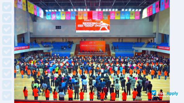 Jiangnan Film and Television Art College photo #9