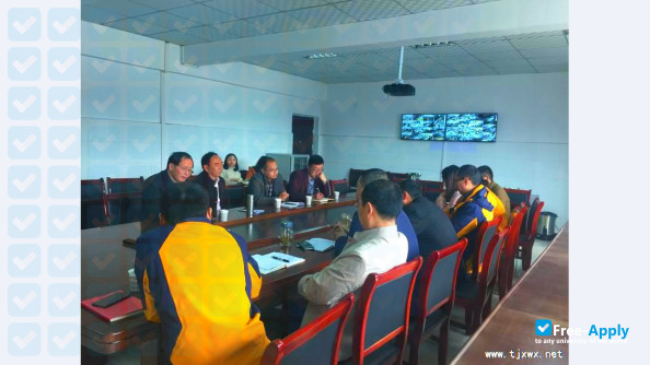 Photo de l’Bazhong Vocational & Technical College #4