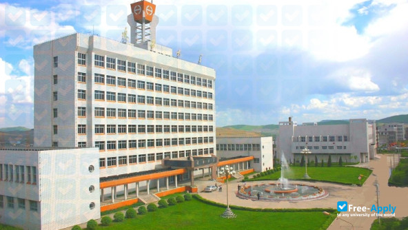 Photo de l’Heilongjiang University of Technology #4