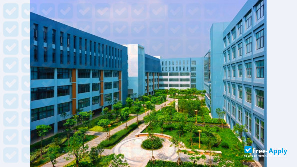 Ningbo Dahongying University photo #2