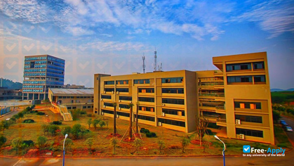 Foto de la Liuzhou Railway Vocational Technical College #1