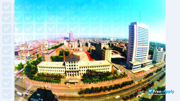 Photo de l’Jilin University of Finance and Economics (Changchun Taxation College) #6