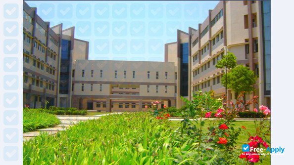 Anhui Medical College фотография №6