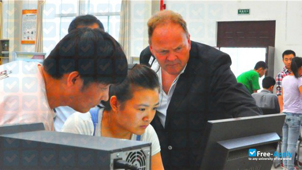 Foto de la Yangling Vocational & Technical College #9
