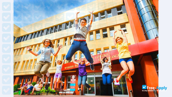Gangzhou Technical College фотография №4