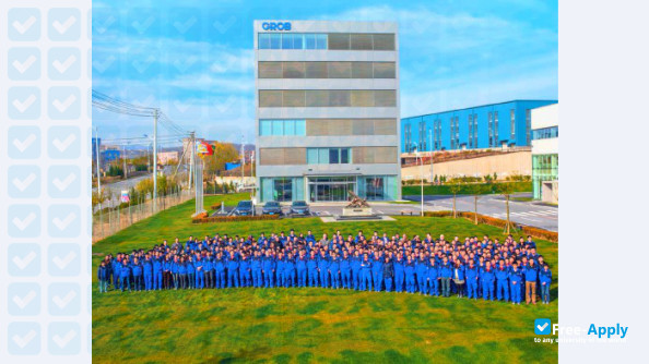 Dalian Business Vocational College photo #2
