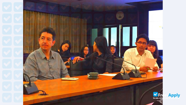 Photo de l’Bowen College of Management Guilin University of Technology #2