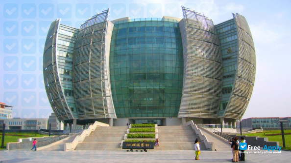 Wenzheng College Soochow University photo #7