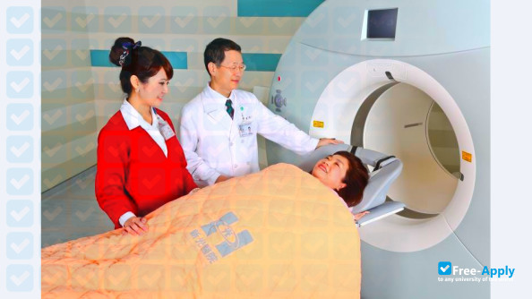 Foto de la Kang-Ning Junior College of Medical Care and Management #2