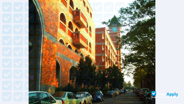 Kao Yuan University photo #2