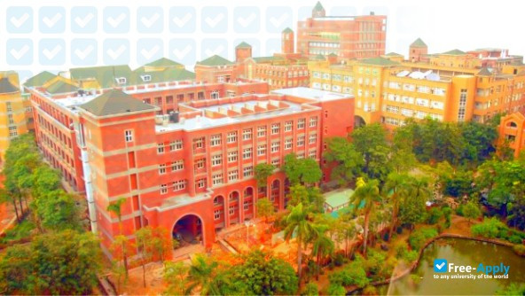 Kao Yuan University photo #3