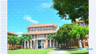 Miniatura de la National Kaohsiung Marine University #8