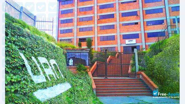 Foto de la Antonio Nariño University #5