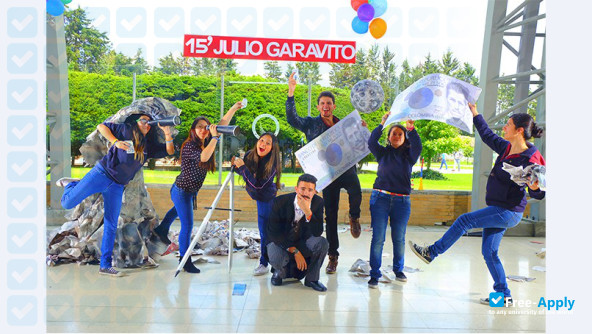 Photo de l’Colombian School of Engineering #7