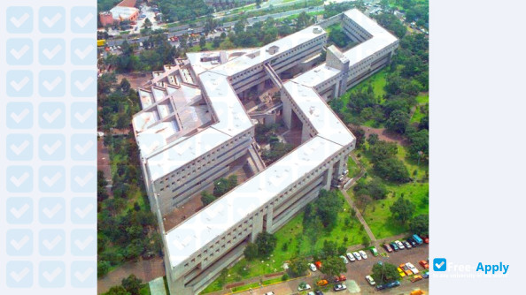 Foto de la National Pedagogic University #3