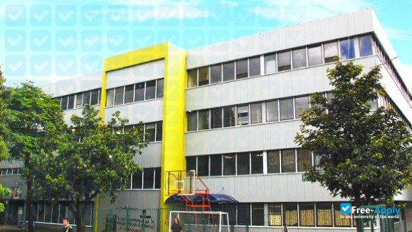 Foto de la National Pedagogic University #4
