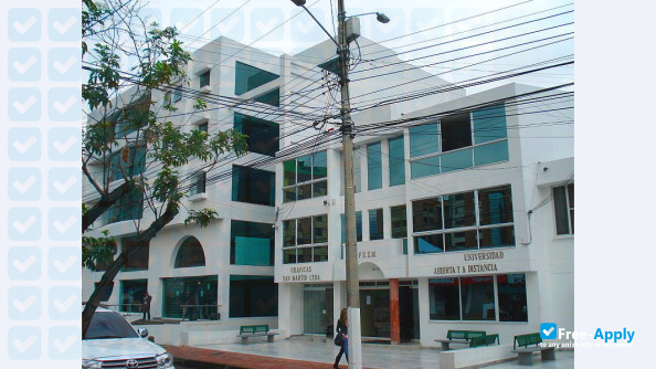 Saint Martin University photo