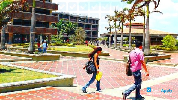 Foto de la University of Atlantico #3