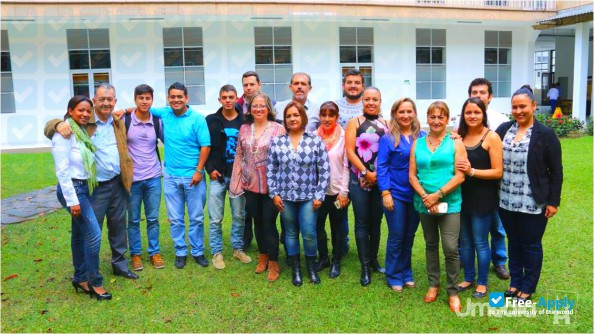 Foto de la University of Manizales #12
