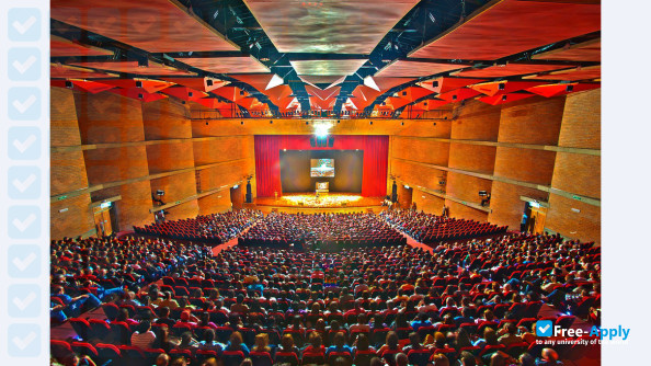 Photo de l’University of Medellín #7