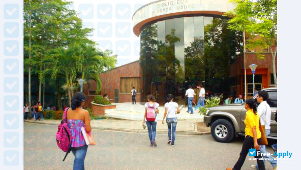 Foto de la University of Sucre #2