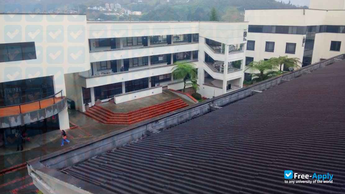 Catholic University of Manizales photo #4