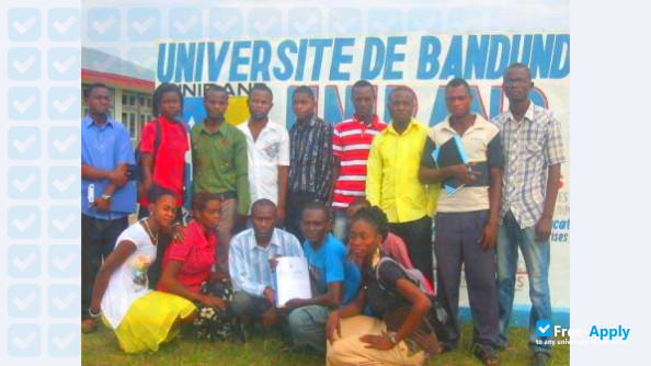 Foto de la University of Bandundu #6