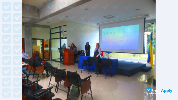 autonomous university of central america costa rica