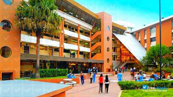 Photo de l’Latin American University of Science and Technology #10