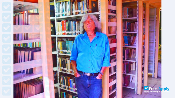 Foto de la Latin American Biblical University #13