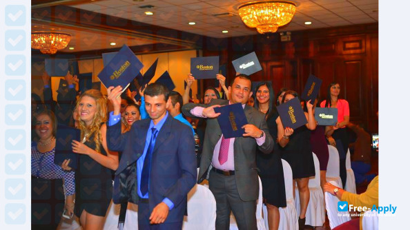 Foto de la University School of Boston #11