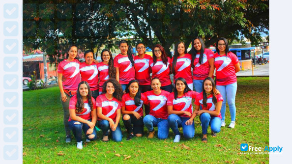 Photo de l’University School of Cartago (CUC) #14
