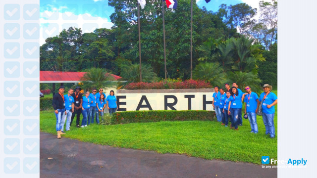 Photo de l’Earth University #8