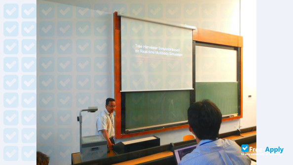 University of Zagreb photo #11