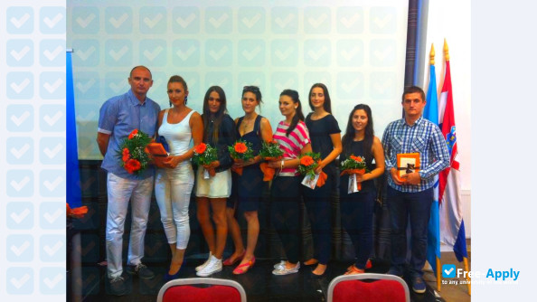 Foto de la Polytechnic "Lavoslav Ružička" in Vukovar #7