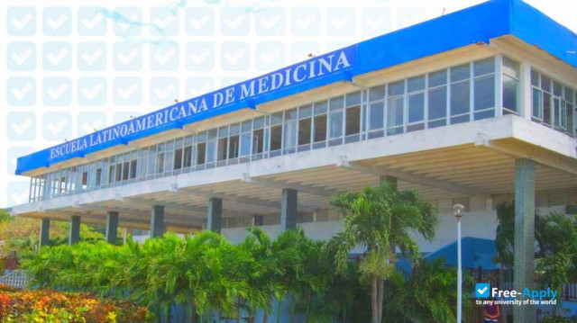 Photo de l’Latin American School of Medicine #3