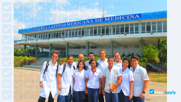 Photo de l’Latin American School of Medicine