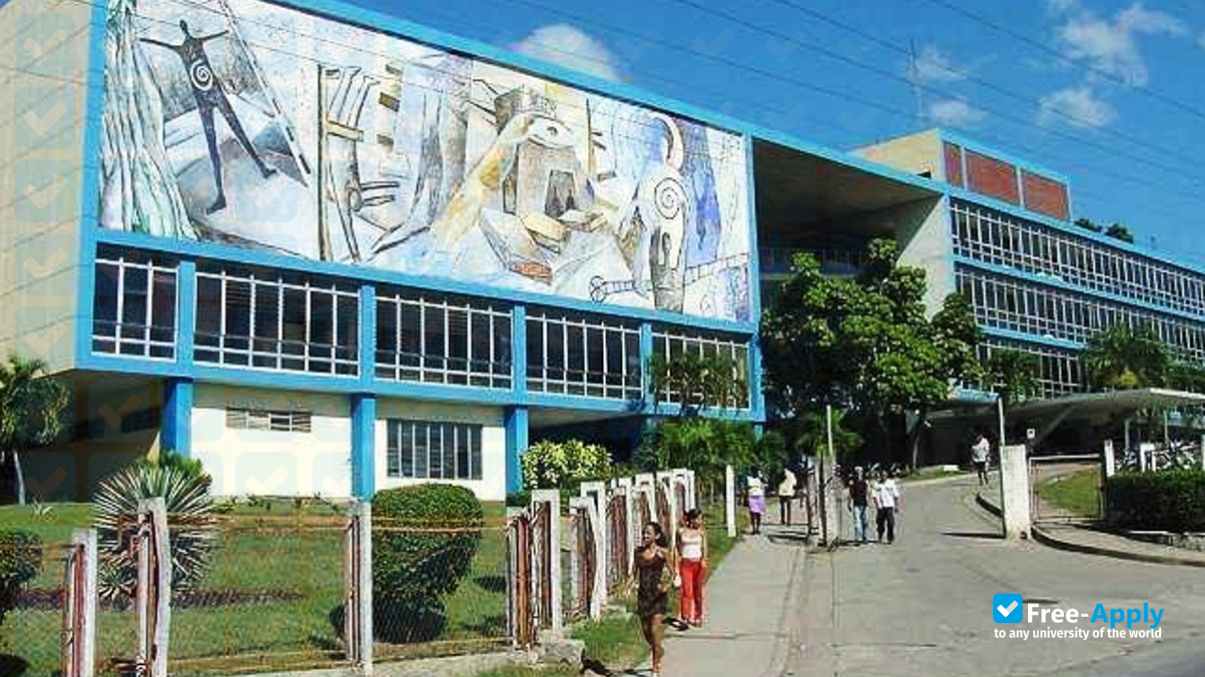 Photo de l’Medical University of Santiago de Cuba #2